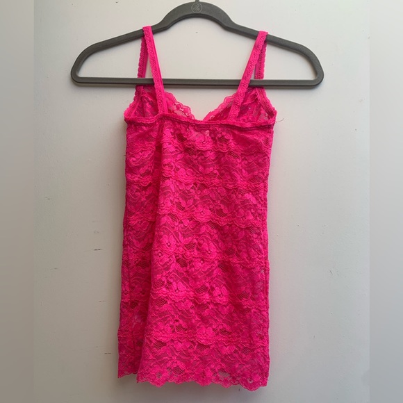 Pins and Needles Lace Top. Pink Size XS. - Picture 3 of 7